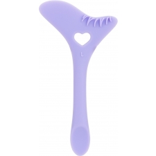 Eyeliner guide tool